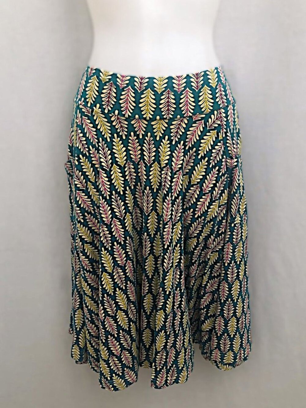 Effie's Heart Circle Skirt with Pockets Size Medium
